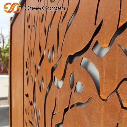 Corten Metal Tree Silhouette Garden Fence Personvernpanel