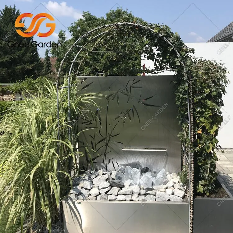 Vannvegg i rustfritt stål